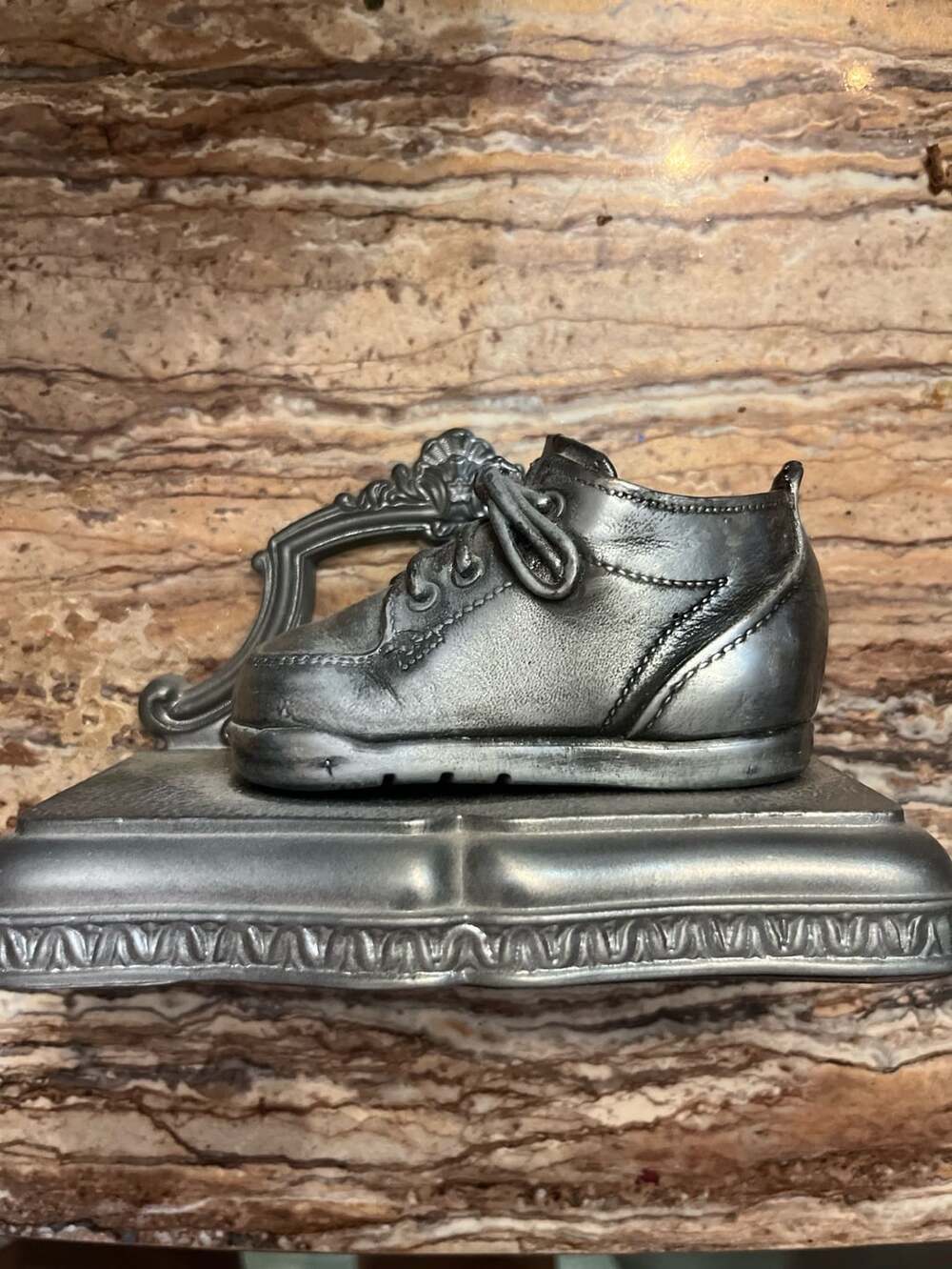 Vintage Sentiment Metal Company Baby Shoe Picture Frame/Memo Holder